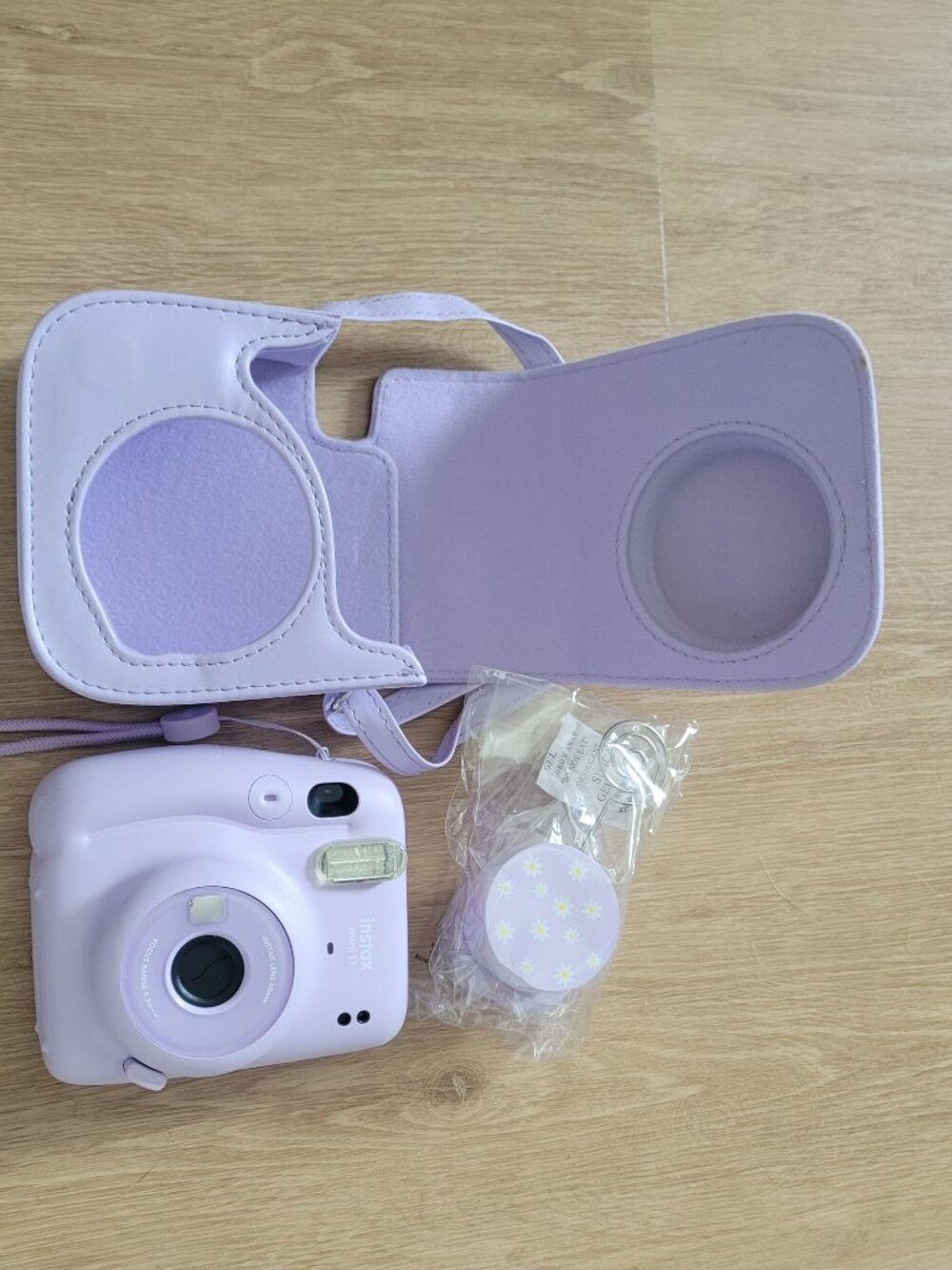 Fujifilm Instax Mini 11 Instant Camera